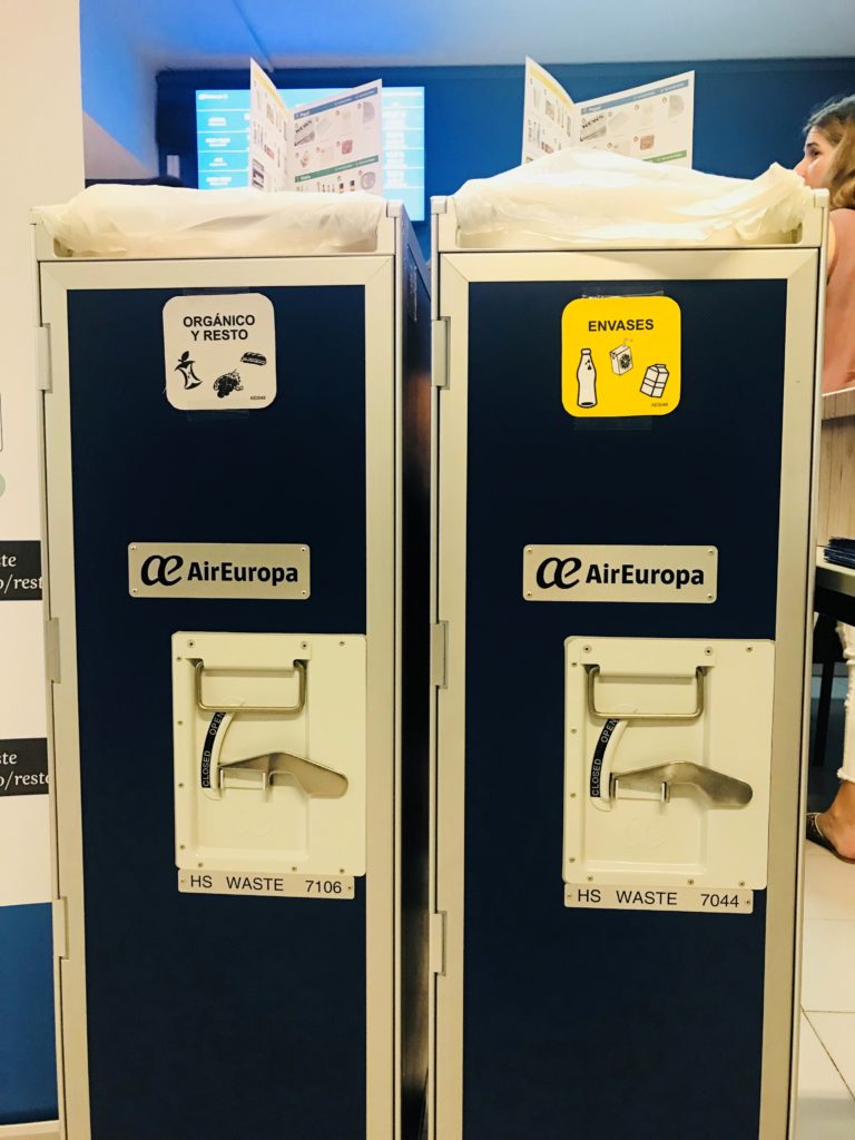 taller residuos, reciclando a bordo, air europa