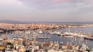 Viajar al skyline de Palma de mallorca